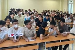Sư phạm Khoa học tự nhiên - ngành học thú vị, cơ hội rộng mở