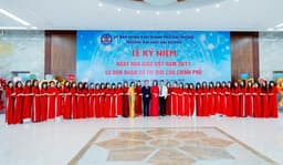 Khoa Giáo dục Mầm non – điểm nhấn ấn tượng tại lễ kỷ niệm 20/11 và đón nhận cờ thi đua của chính phủ