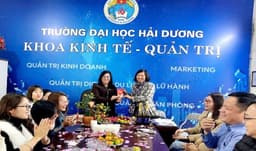 Khoa Kinh tế - Quản trị khai xuân Ất Tỵ và triển khai nhiệm vụ năm 2025