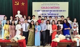 Chào mừng 42 năm ngày nhà giáo Việt Nam (20/11/1982 - 20/11/2024) và Hội thi "Tìm kiếm đại sứ Khoa Ngữ văn và Khoa học xã hội"