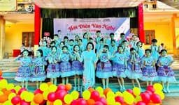 Trường Tiểu học Chu Văn An tổ chức "Hội diễn văn nghệ chào mừng ngày nhà giáo Việt Nam 20 - 11"